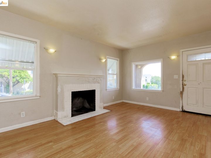 2431 55th Ave, Oakland, CA | East Oakland. Photo 5 of 26
