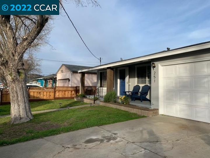 251 Rose Ann Ave, Pittsburg, CA | Pittsburg Park. Photo 4 of 21