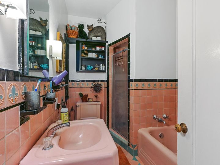 2527 8th Ave, Oakland, CA | . Photo 20 of 29