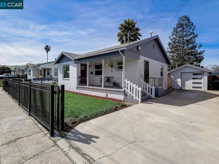 254 Cleveland Ave, Bay Point, CA | Bay Pointe. Photo 3 of 18