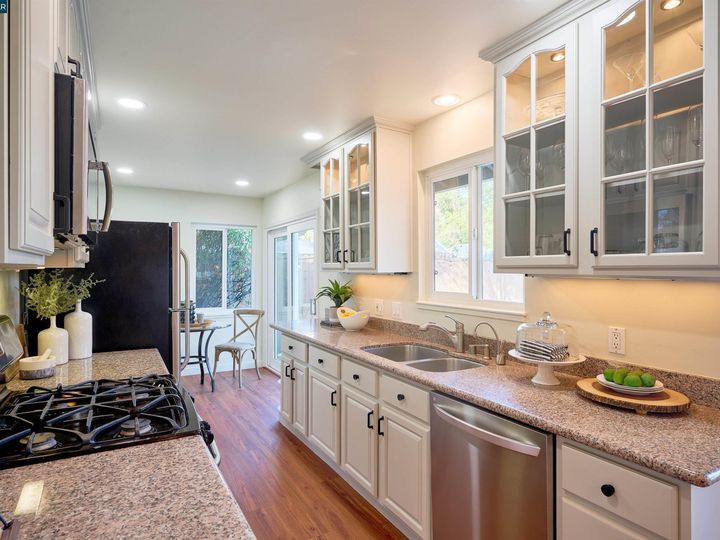 254 Jeanne Dr, Pleasant Hill, CA | Gregory Gardens. Photo 18 of 58