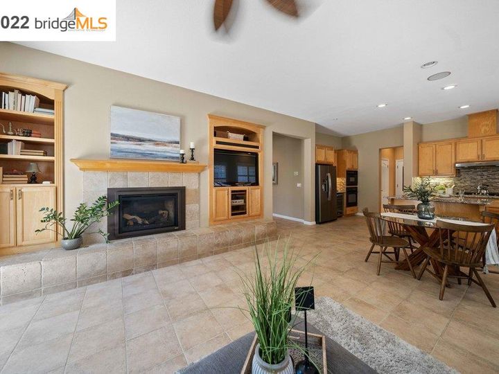 2601 Silvermere Ct, Brentwood, CA | Shadow Lakes. Photo 24 of 60