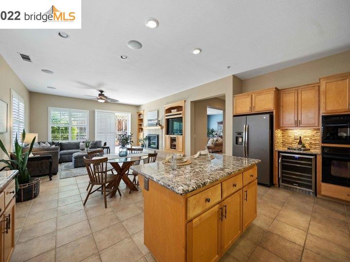 2601 Silvermere Ct, Brentwood, CA | Shadow Lakes. Photo 28 of 60