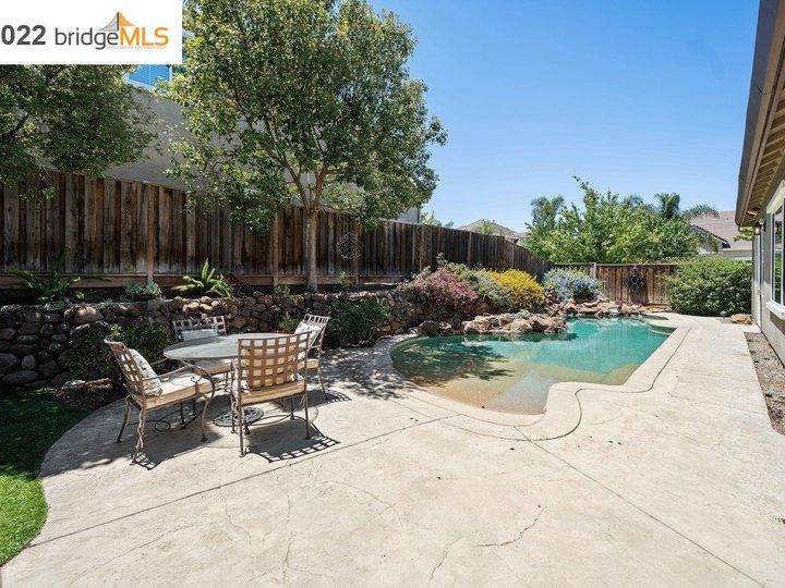 2601 Silvermere Ct, Brentwood, CA | Shadow Lakes. Photo 52 of 60