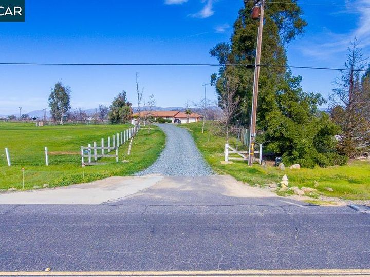 2759 Ranchito Dr, Coulterville, CA | . Photo 9 of 31