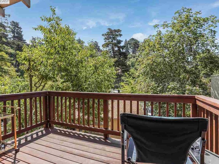 2922 Holyrood Dr, Oakland, CA | Piedmont Pines. Photo 28 of 30