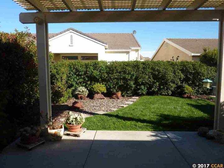 310 Upton Pyne Dr Brentwood CA Multi-family home. Photo 21 of 29