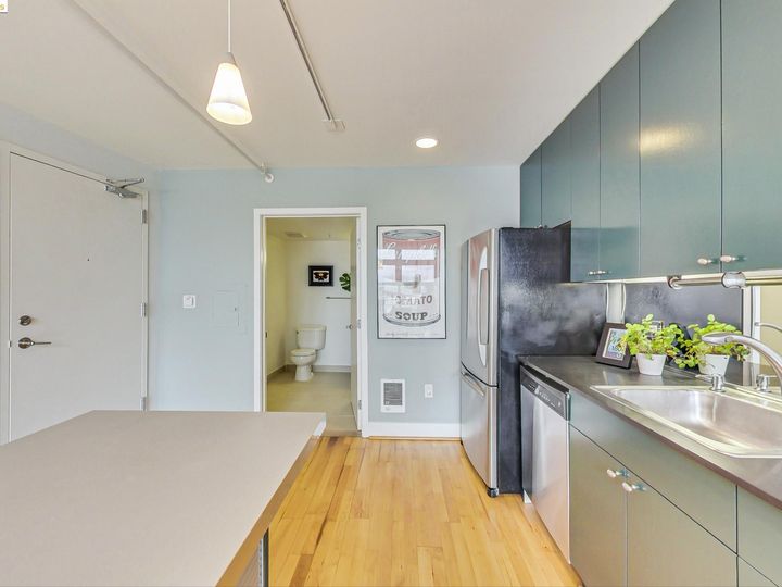 The Sierra At Jack London Square condo #522. Photo 9 of 46