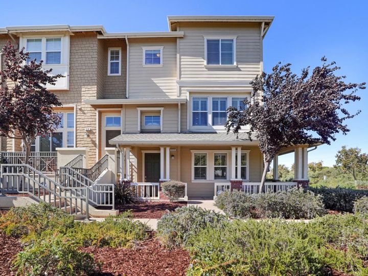 312 Whidbey Ln, Redwood City, CA, 94065 Townhouse. Photo 1 of 36