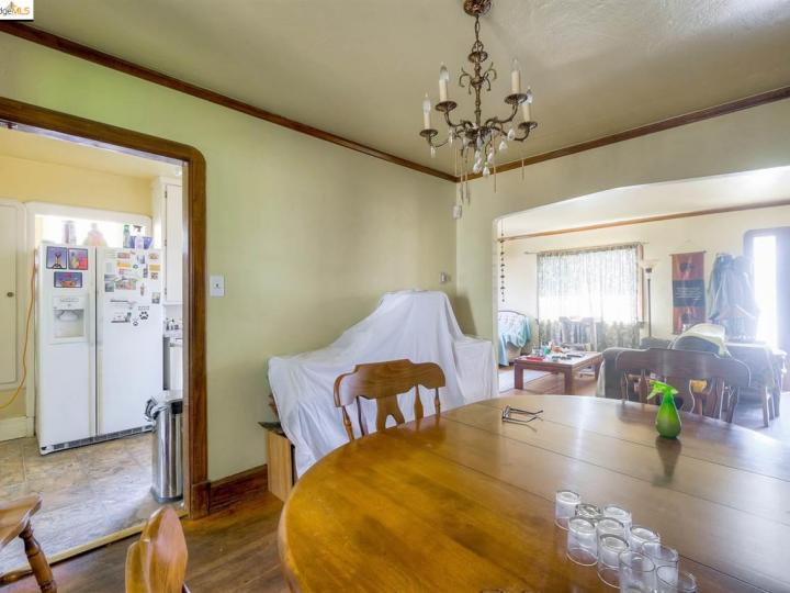 3131 60th Ave, Oakland, CA | Millsmont Area. Photo 12 of 31