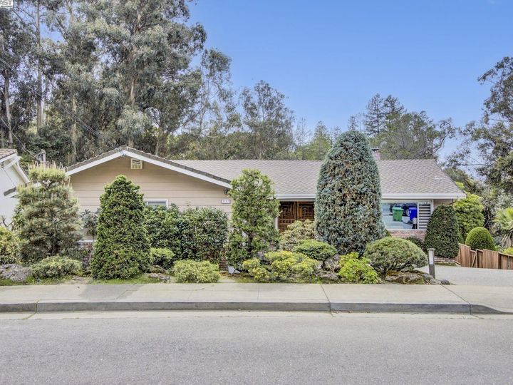 3137 Bridle Dr, Hayward, CA | Fairview. Photo 1 of 52