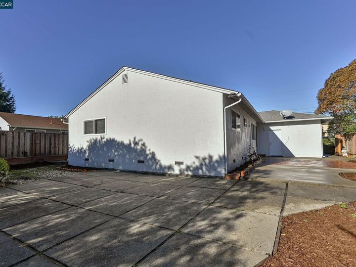 3140 Deseret Dr, Richmond, CA | May Valley. Photo 21 of 24