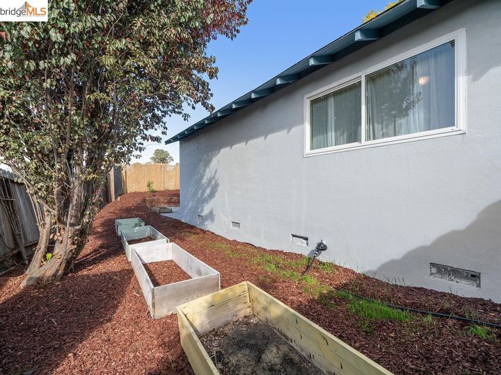 3175 Keith Dr, Richmond, CA | May Valley. Photo 24 of 27