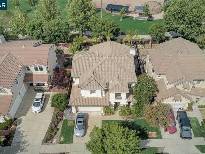 318 Foothill Dr, Brentwood, CA | Deer Ridge. Photo 45 of 56