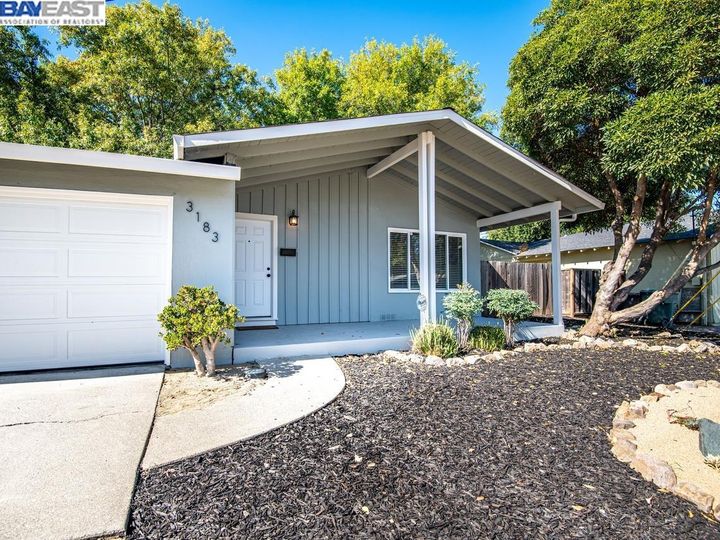 3183 Esperanza Dr, Concord, CA | Holbrook Heights. Photo 3 of 26
