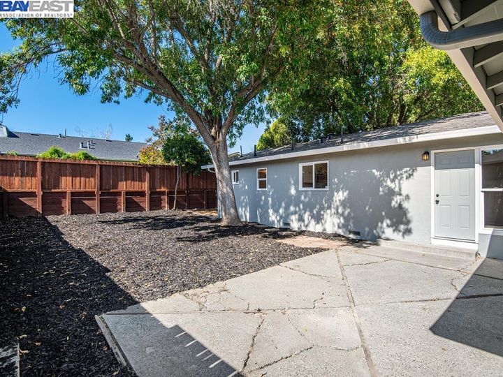 3183 Esperanza Dr, Concord, CA | Holbrook Heights. Photo 23 of 26