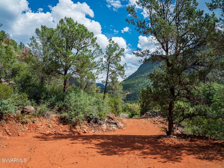 3221 N State Route 89a, Sedona, AZ | 5 Acres Or More. Photo 16 of 21