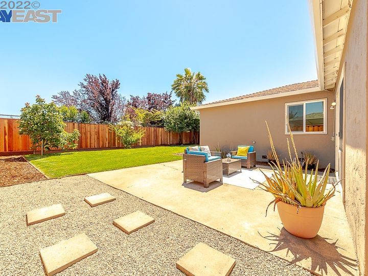 32397 Sheffield Ln, Union City, CA | Town & Country. Photo 43 of 52