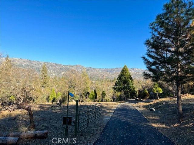 32693 Road 222 North Fork CA. Photo 1 of 22