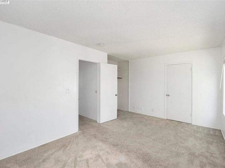 3360 Northwood Dr #F, Concord, CA, 94520 Townhouse. Photo 11 of 26