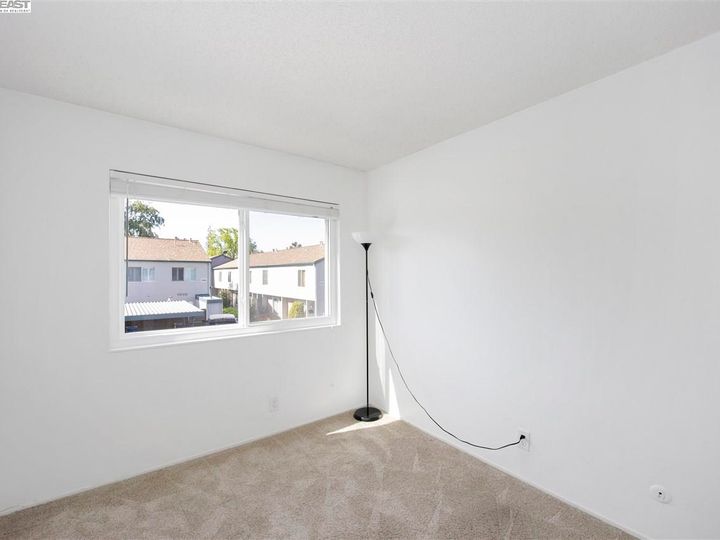 3360 Northwood Dr #F, Concord, CA, 94520 Townhouse. Photo 18 of 26