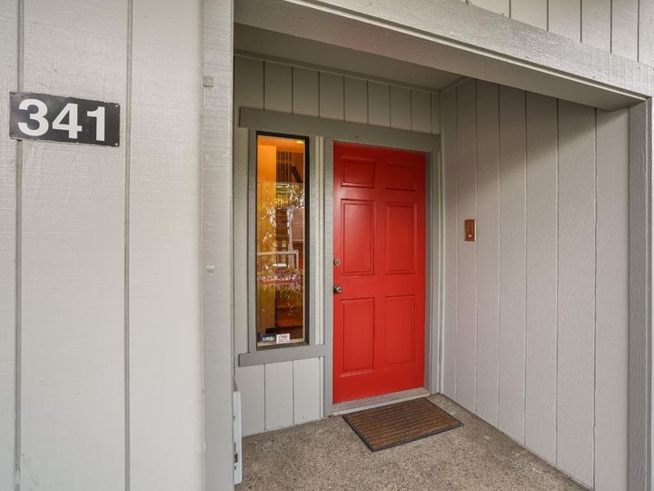 341 Innisfree Dr, Daly City, CA, 94015 Townhouse. Photo 38 of 40