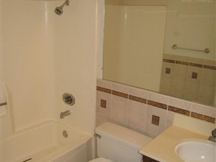 34929 Seal Rock Ter Fremont CA Multi-family home. Photo 5 of 9