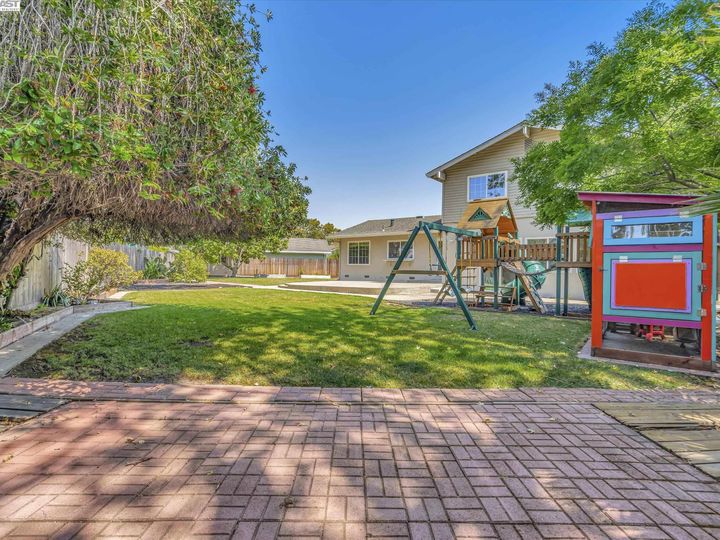 35048 Donegal Ct, Newark, CA | The Lake. Photo 43 of 49