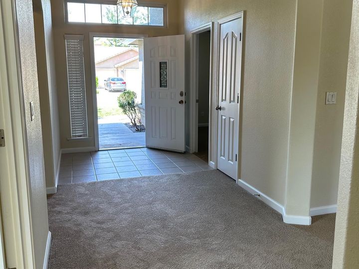3586 Point Sur Dr, Madera, CA | . Photo 3 of 20