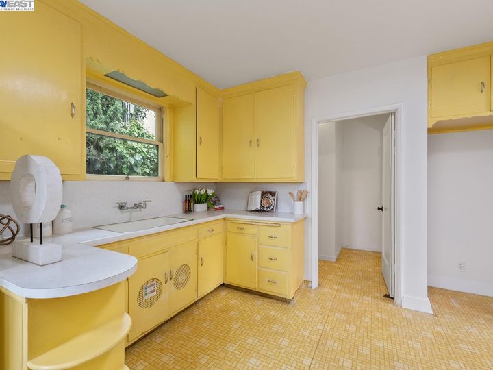 3600 Lundholm Ave, Oakland, CA | Millsmont Area. Photo 27 of 54