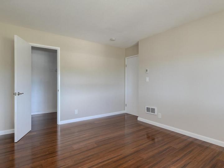 364 Innisfree Dr #52, Daly City, CA, 94015 Townhouse. Photo 18 of 30