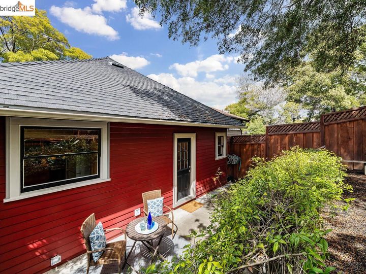 370 Oakland Ave, Oakland, CA | Adams Point. Photo 33 of 54