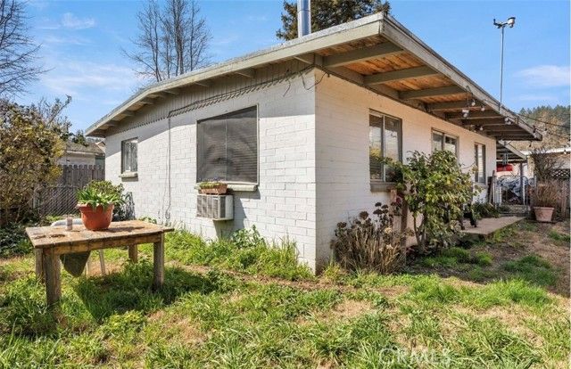 383 Spruce St, Willits, CA | . Photo 2 of 17