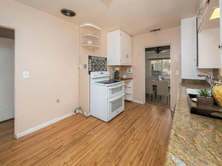 400 W Beverly Pl, Tracy, CA | Downtown. Photo 13 of 21