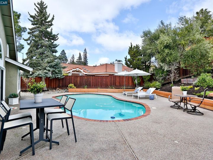 4020 Canyon Crest Rd W, San Ramon, CA | Canyon Crest. Photo 33 of 37