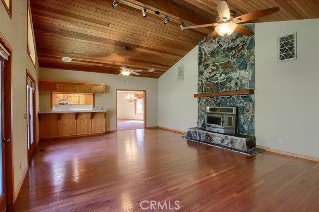 4060 Lakeview Dr, Mariposa, CA | . Photo 13 of 60