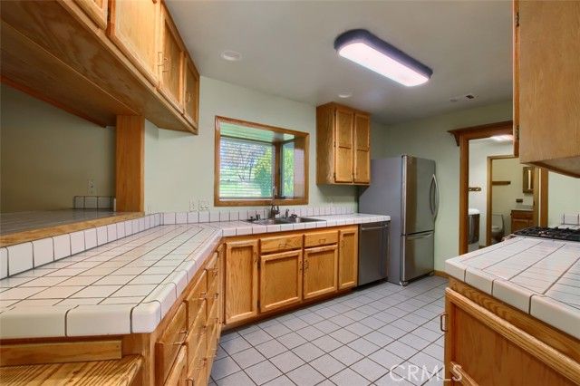 4060 Lakeview Dr, Mariposa, CA | . Photo 15 of 60
