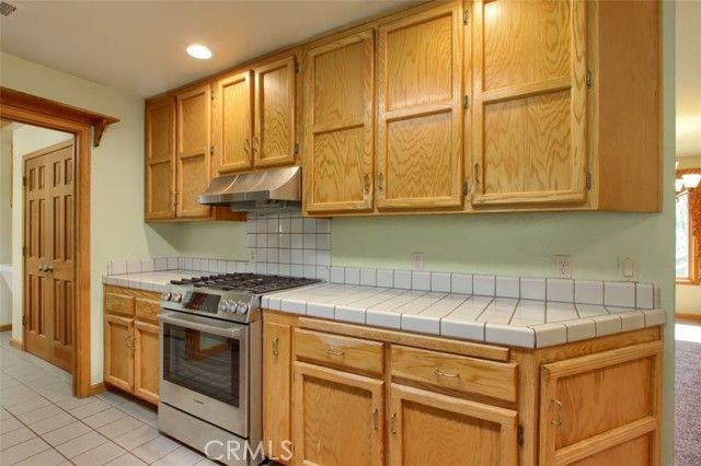 4060 Lakeview Dr, Mariposa, CA | . Photo 16 of 60