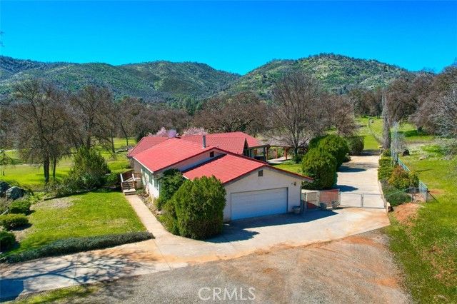 4060 Lakeview Dr, Mariposa, CA | . Photo 51 of 60