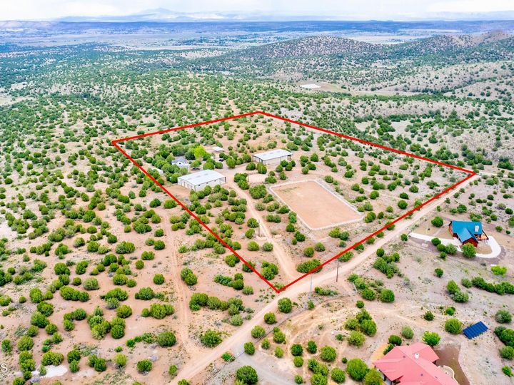 4190 W Finch Hollow Ave, Chino Valley, AZ | 5 Acres Or More. Photo 61 of 73