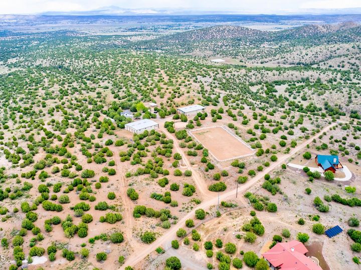 4190 W Finch Hollow Ave, Chino Valley, AZ | 5 Acres Or More. Photo 62 of 73