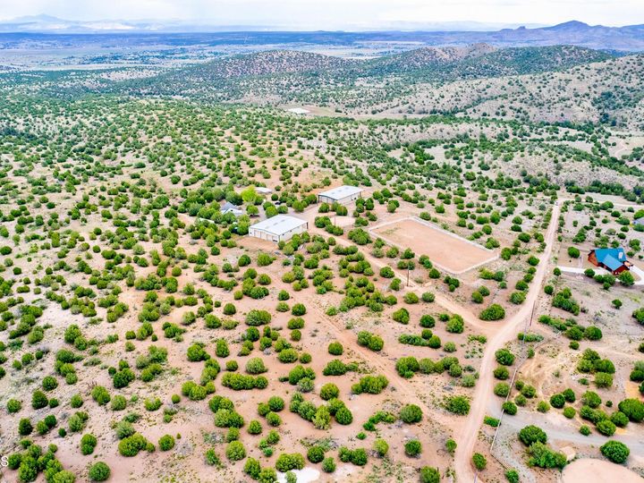 4190 W Finch Hollow Ave, Chino Valley, AZ | 5 Acres Or More. Photo 63 of 73