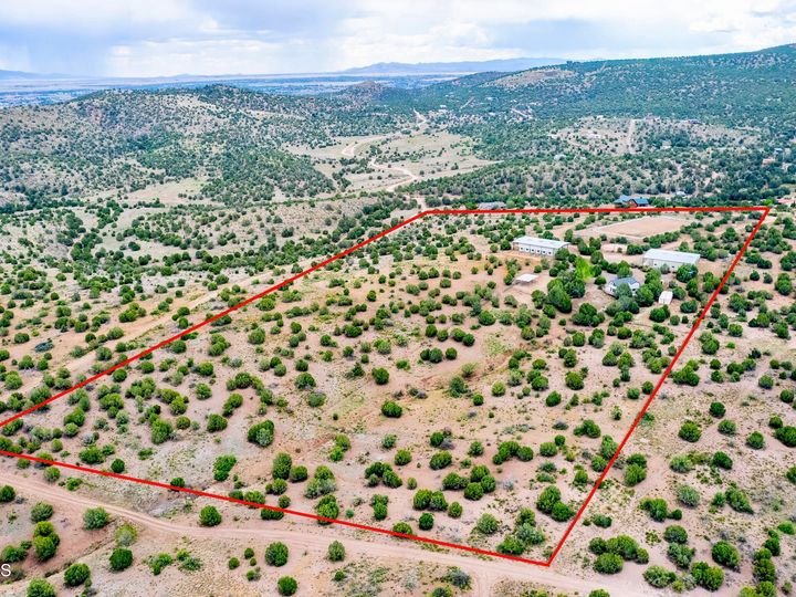4190 W Finch Hollow Ave, Chino Valley, AZ | 5 Acres Or More. Photo 69 of 73