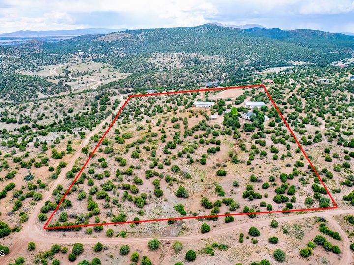4190 W Finch Hollow Ave, Chino Valley, AZ | 5 Acres Or More. Photo 70 of 73