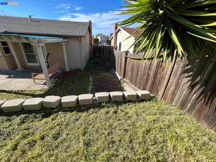 420 Inverness Dr, Vallejo, CA | . Photo 35 of 39