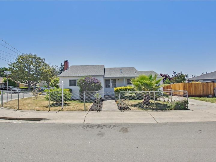 4235 Mabel Ave, Castro Valley, CA | . Photo 1 of 22