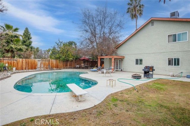 4309 Trumbull Dr, Bakersfield, CA | . Photo 13 of 17