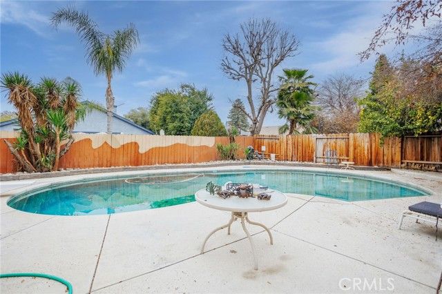 4309 Trumbull Dr, Bakersfield, CA | . Photo 9 of 17