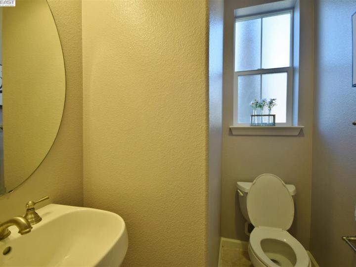 43267 Umbria Ter, Fremont, CA, 94539 Townhouse. Photo 28 of 35