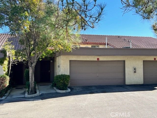 43334 32nd St #4, Lancaster, CA, 93536 Townhouse. Photo 2 of 26